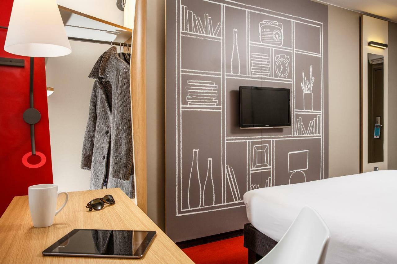 Ibis London Barking Hotel Barking  Exterior photo