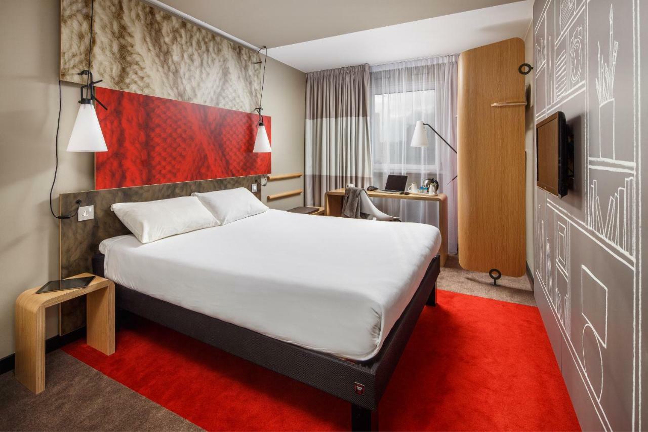 Ibis London Barking Hotel Barking  Exterior photo