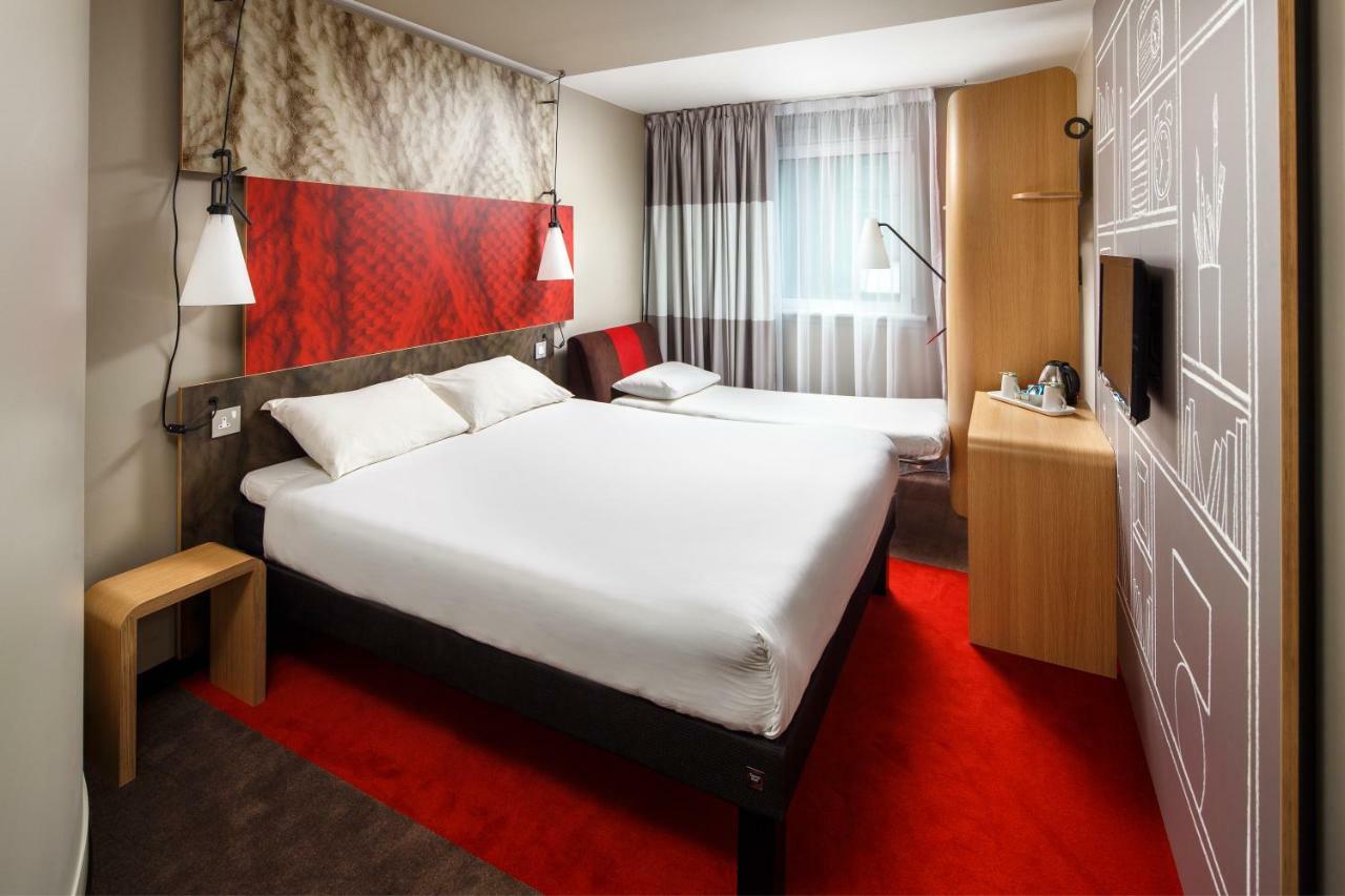 Ibis London Barking Hotel Barking  Exterior photo